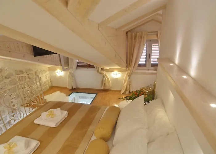 Lägenhet Madonna Della Strada A5