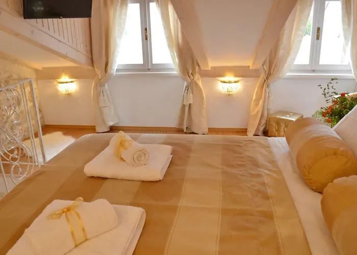 Lägenhet Madonna Della Strada A5